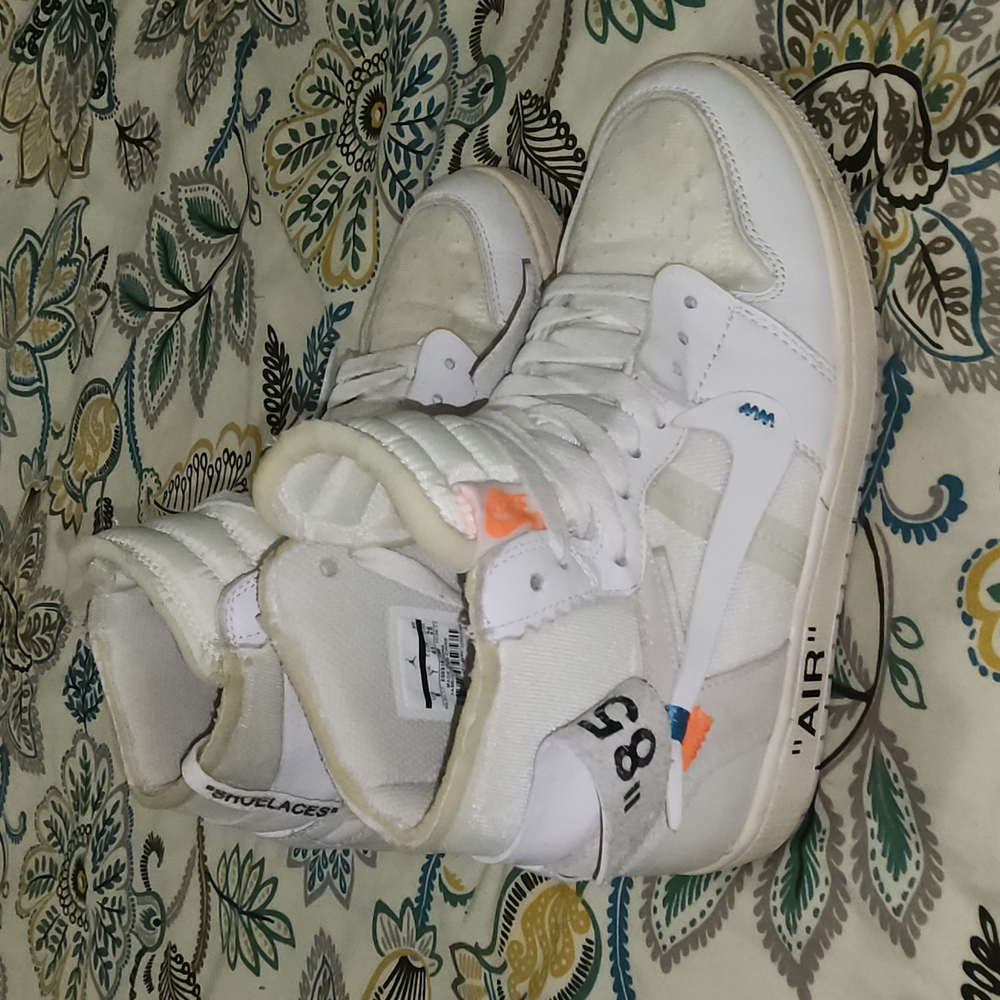 Slightly Used Off-White x Air Jordan 1 Retro High OG White 2018